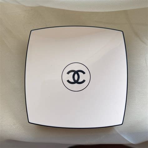 chanel 2019 les beige powder compact|chanel les beiges powder compact.